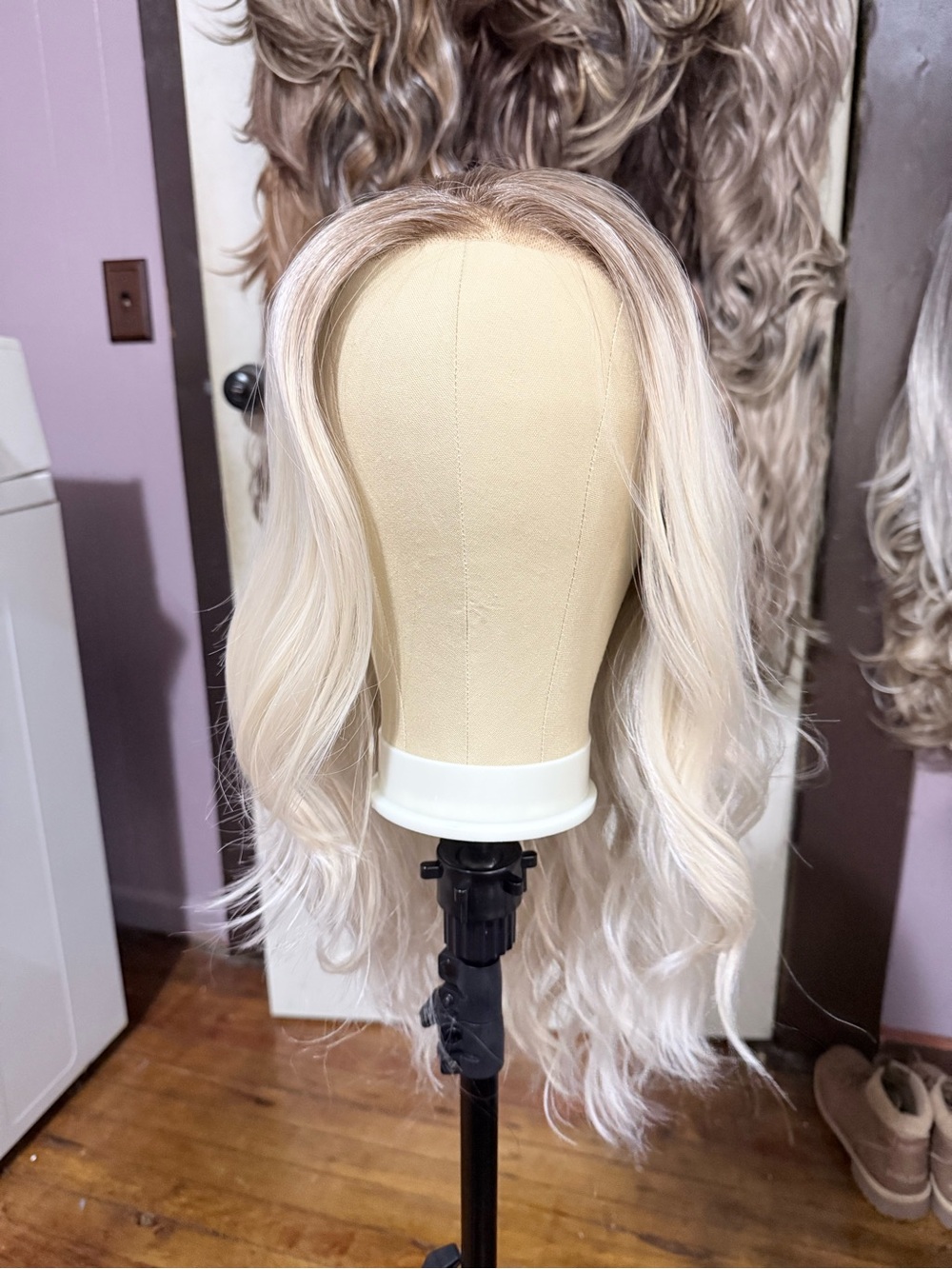 DWY Blonde with Brown roots Wavy Synthetic Wig - Natural Root to Platinum Blonde